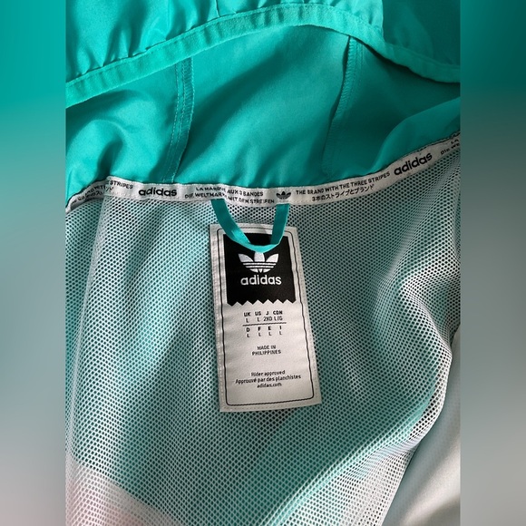 Adidas Orange and White Windbreaker with Modern Color-Block Design - Picture 5 of 6